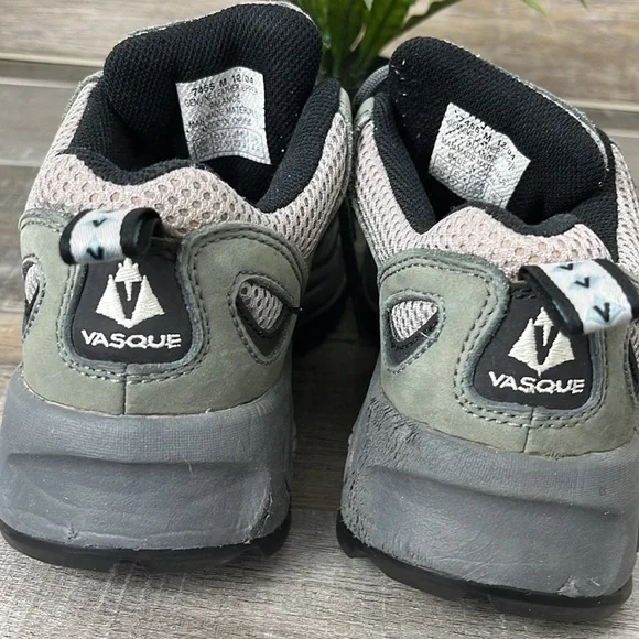 Vasque Olive Leather Nylon Low Top Hiking Shoe. Size 7 - Picture 10 of 11